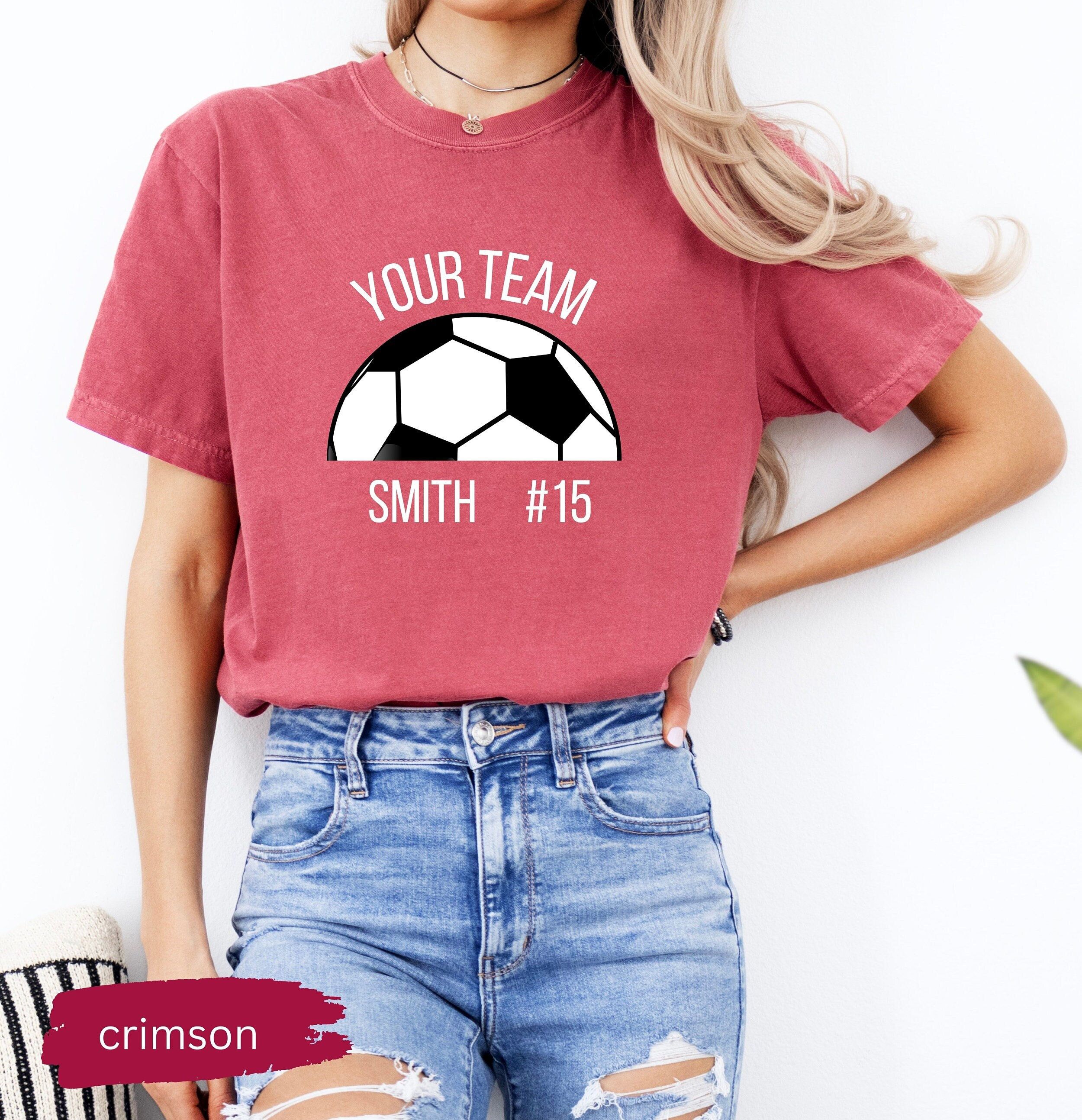 , Soccer Chemise de football personnalisée, chemise de football avec votre nom, chemise d’équipe de football personnalisée, chemise de jour de match, chemise de maman de football, esprit d’école, esprit de football – Etsy
|Pinterest